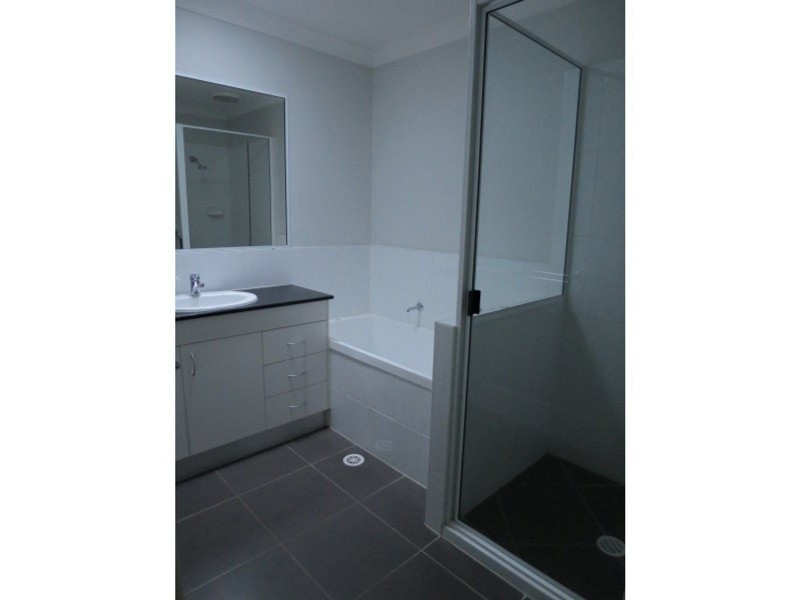 1/3 Trinity Parade, Blacks Beach QLD 4740