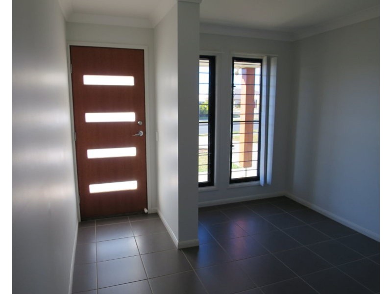 1/3 Trinity Parade, Blacks Beach QLD 4740