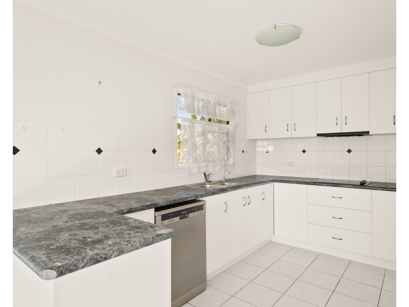 4 Leahy Street, Beaconsfield QLD 4740