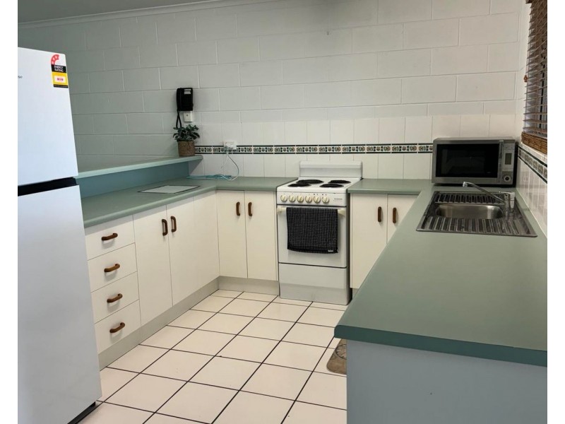 17/145 Rasmussen Avenue, Hay Point QLD 4740