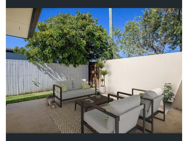 2 Edmonds Street, West Mackay QLD 4740