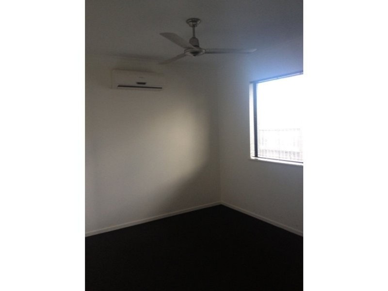 67 Whitehaven Drive, Blacks Beach QLD 4740