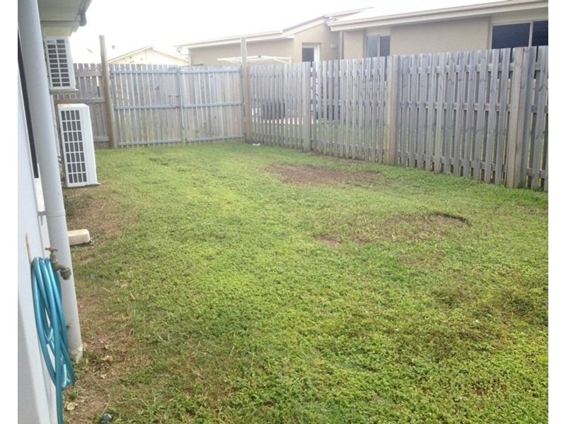 67 Whitehaven Drive, Blacks Beach QLD 4740