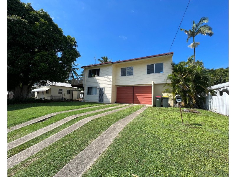 6 Denman Avenue, Shoal Point QLD 4750