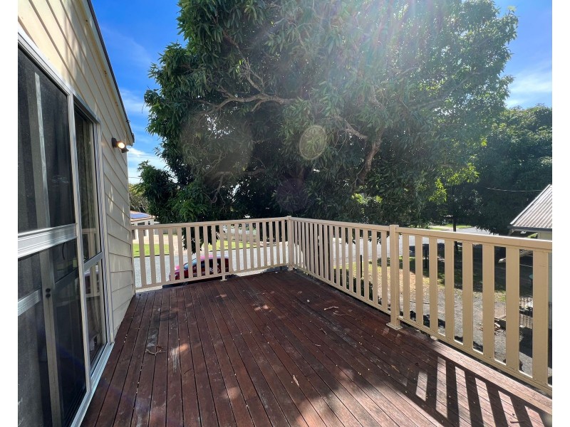 6 Denman Avenue, Shoal Point QLD 4750