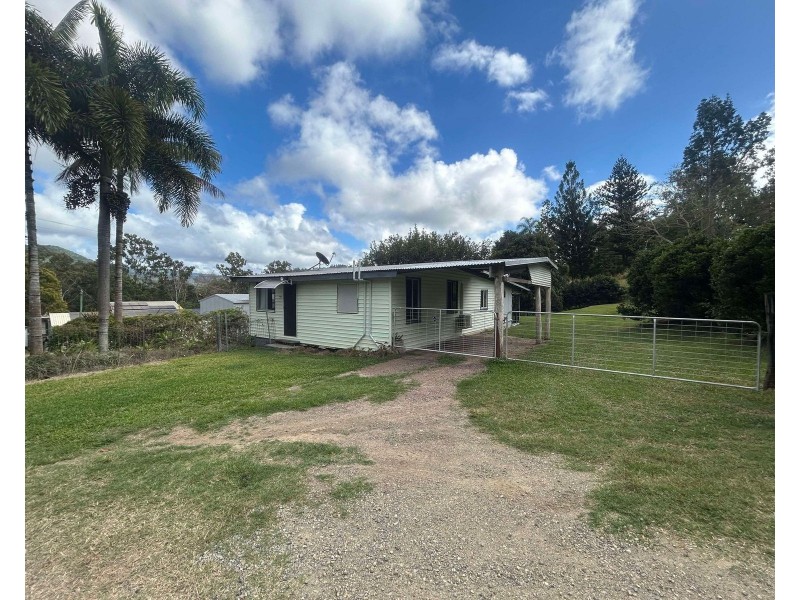 790 Marlborough – Sarina Road, Sarina QLD 4737