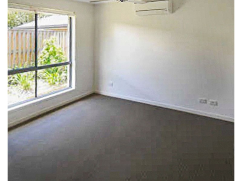 2/1 Warilla View, Blacks Beach QLD 4740