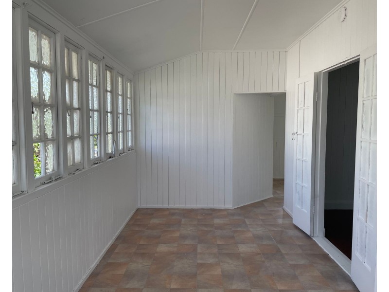 277 Shakespeare Street, Mackay QLD 4740