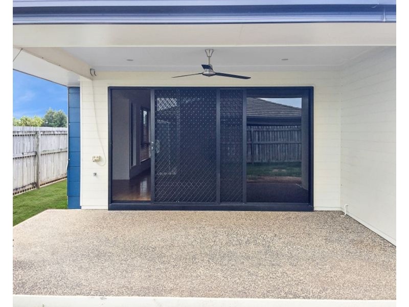 17 Sonoran Street, Rural View QLD 4740