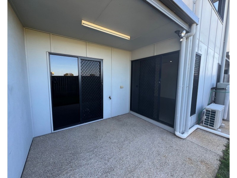 6/2 Makybe Diva Drive, Ooralea QLD 4740