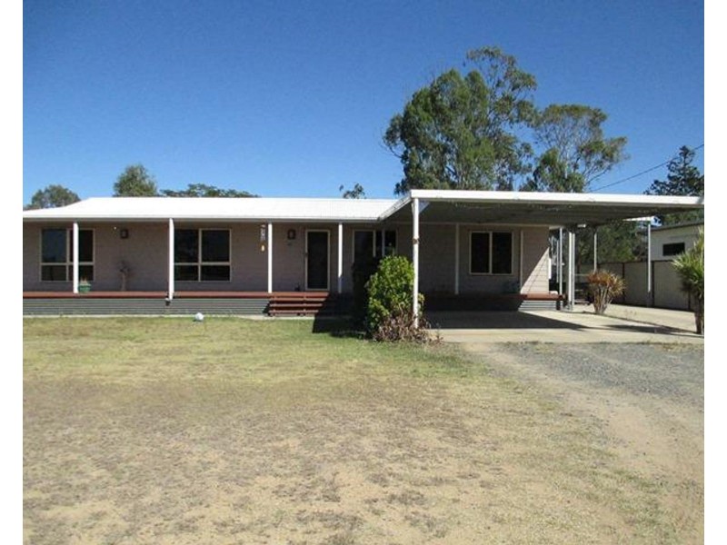 76 Oxford Street, Nebo QLD 4742