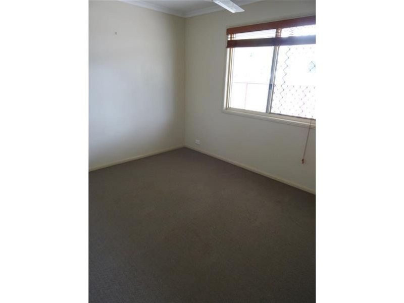 76 Oxford Street, Nebo QLD 4742