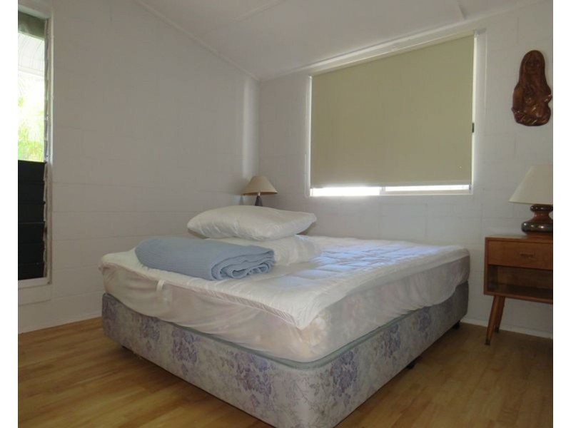 40 Colonial Drive, Clairview QLD 4741