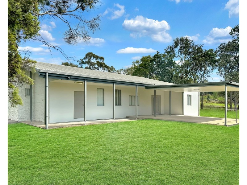 11 Golf Course Road, Sarina QLD 4737