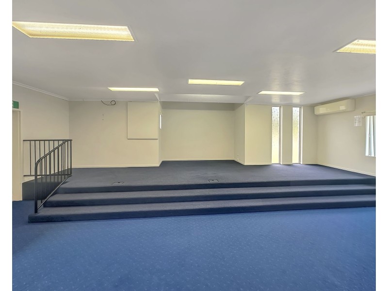 11 Golf Course Road, Sarina QLD 4737