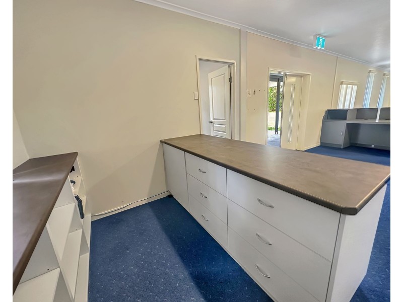 11 Golf Course Road, Sarina QLD 4737