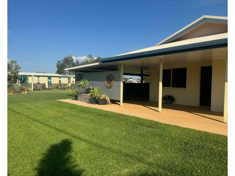 34 Reynolds Street, Nebo QLD 4742