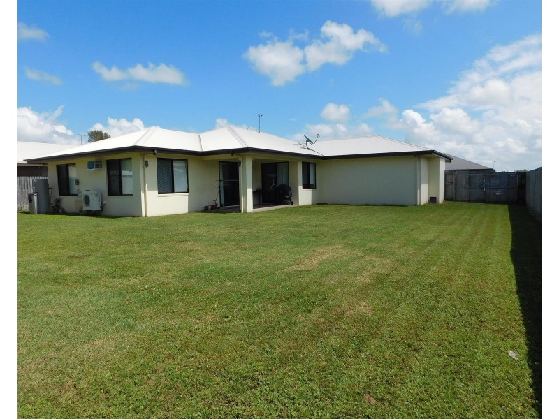 12 Pacific Avenue, Sarina QLD 4737