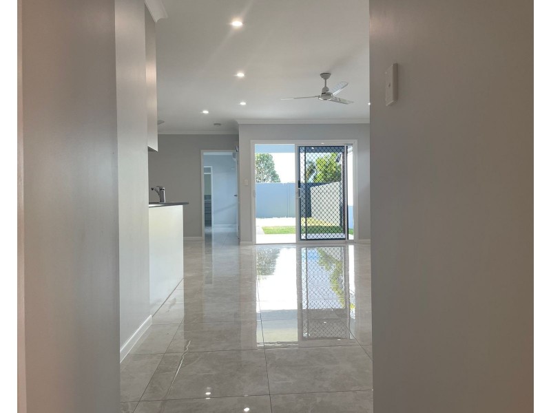 61 Maranark Avenue, Mount Pleasant QLD 4521