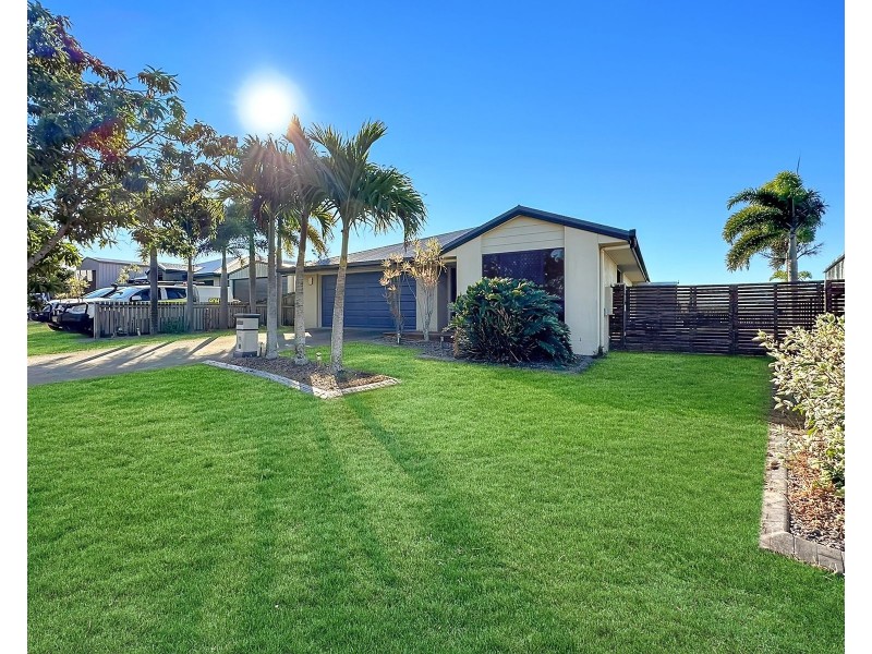 8 Lance Street, Bucasia QLD 4750