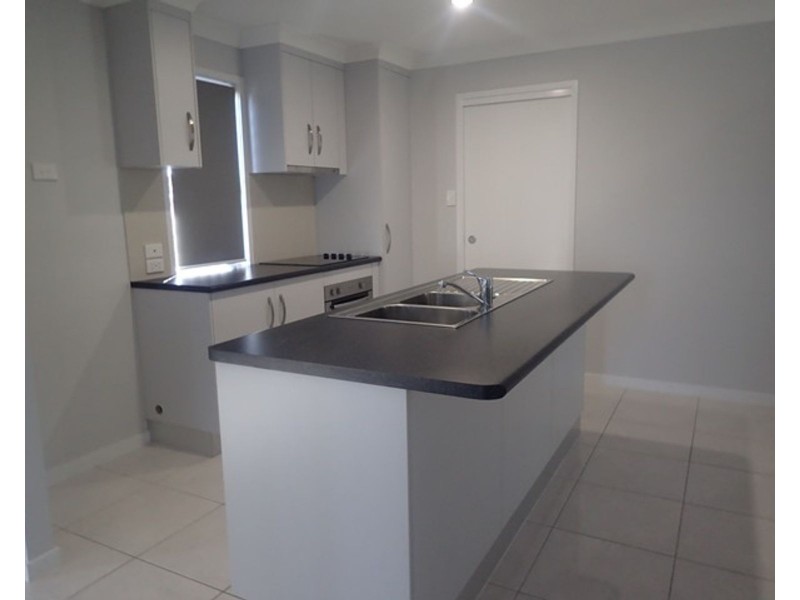 1/77 Maranark Avenue, Mount Pleasant QLD 4740