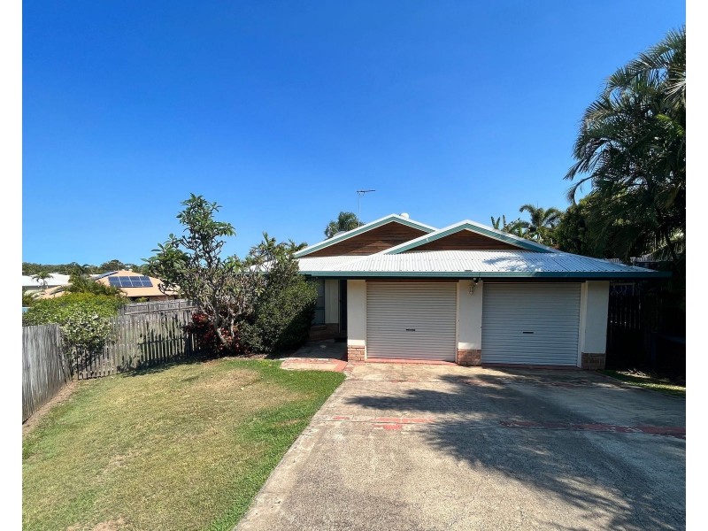 6 The Quarterdeck, Blacks Beach QLD 4740