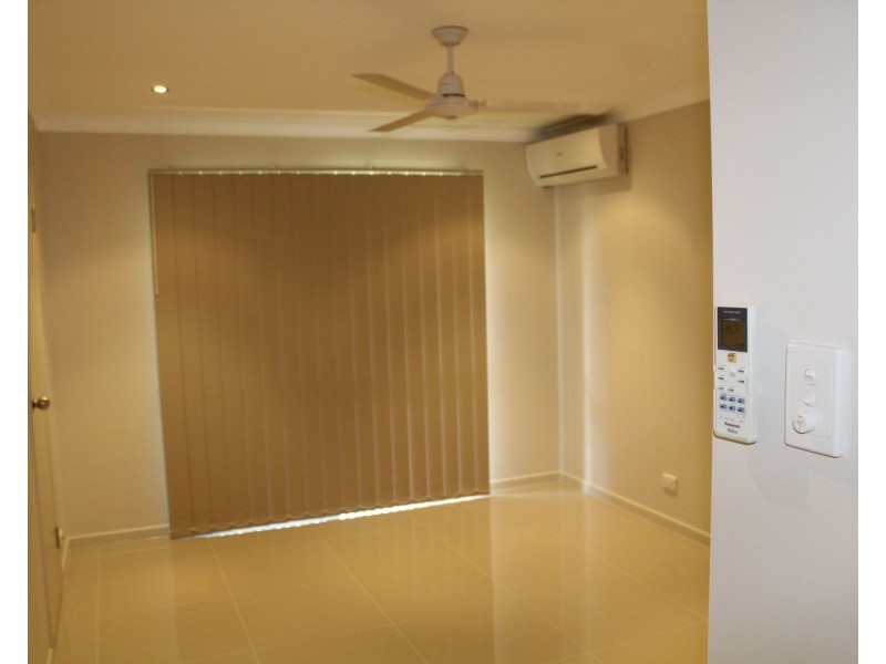 3/2a McCarthy Street, Hay Point QLD 4740