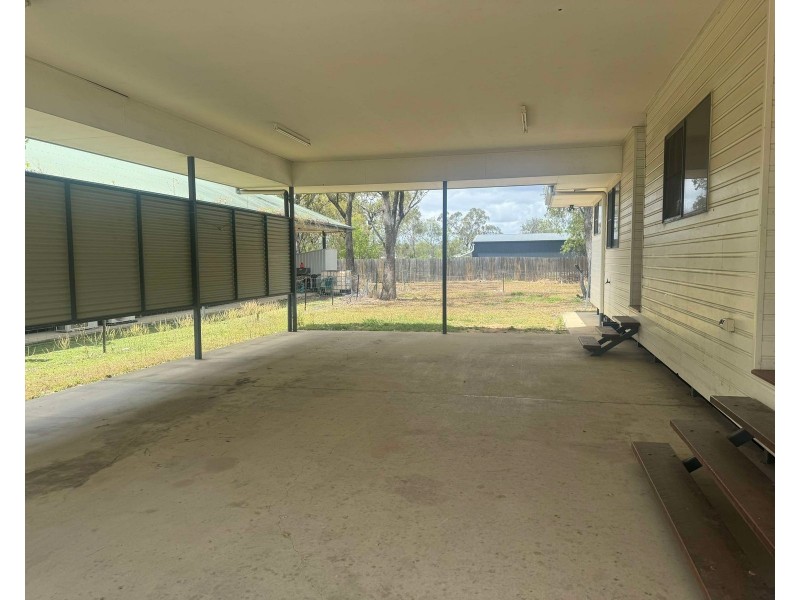 38 Kemmis Street, Nebo QLD 4742