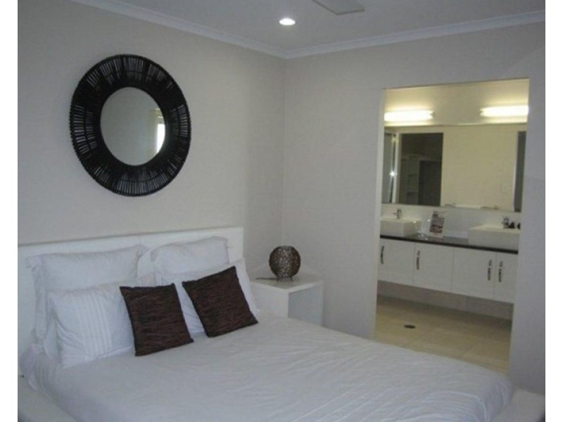 37 Vidar Crescent, Ooralea QLD 4740