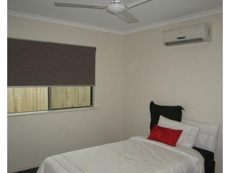 37 Vidar Crescent, Ooralea QLD 4740