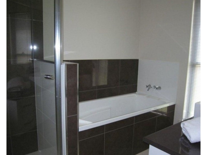 37 Vidar Crescent, Ooralea QLD 4740