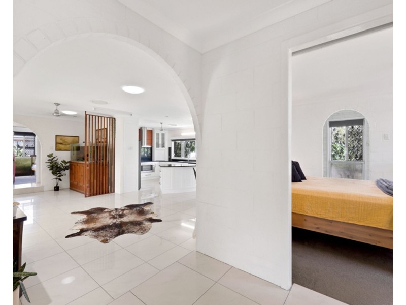 1 Danastas Avenue, Eimeo QLD 4740