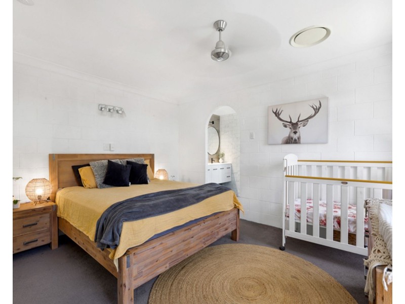 1 Danastas Avenue, Eimeo QLD 4740