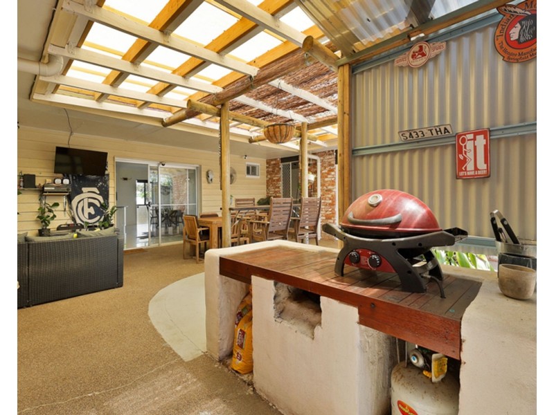 1 Danastas Avenue, Eimeo QLD 4740