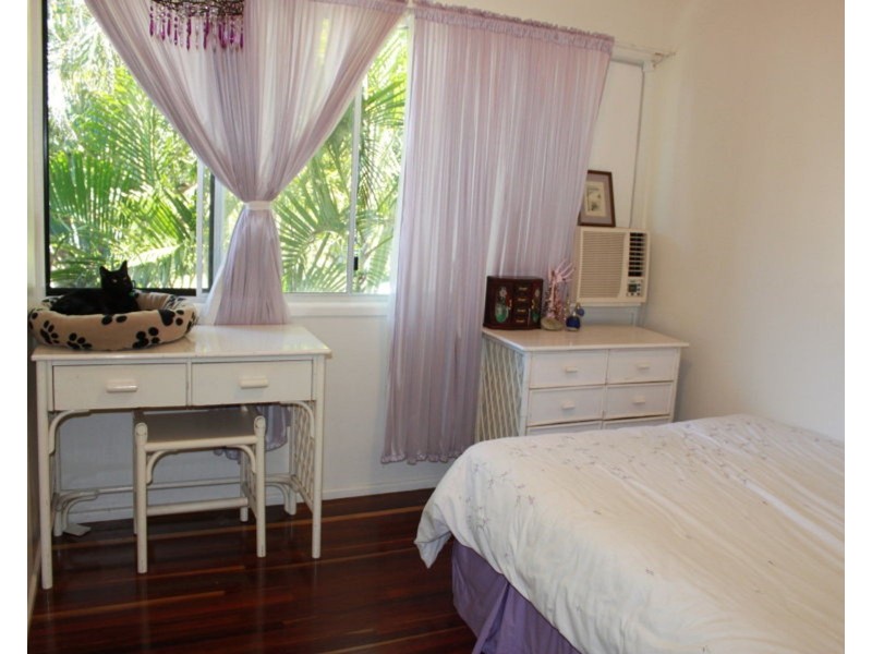 10 Brolga Street, Slade Point QLD 4740