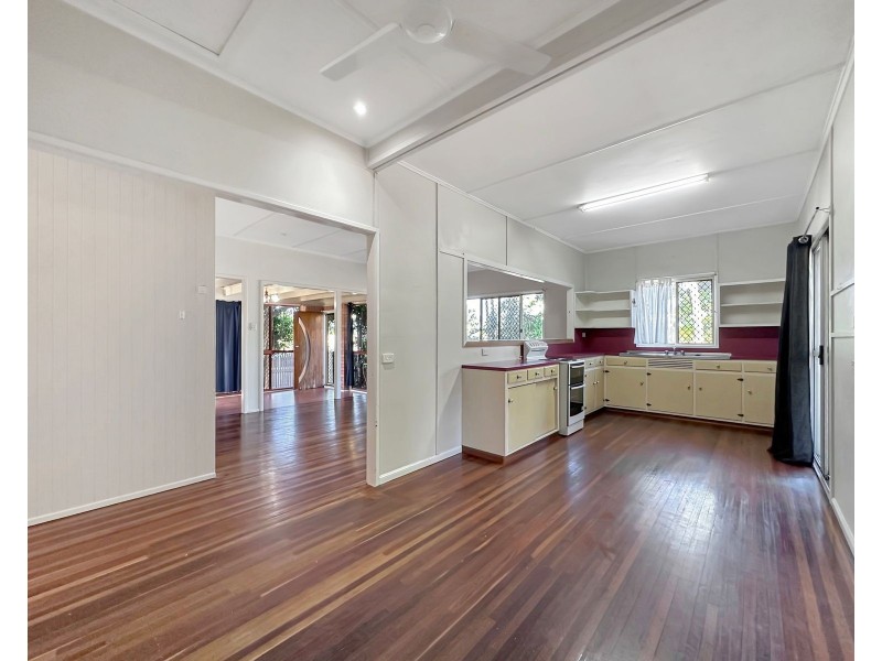 34 Valley Street, North Mackay QLD 4740