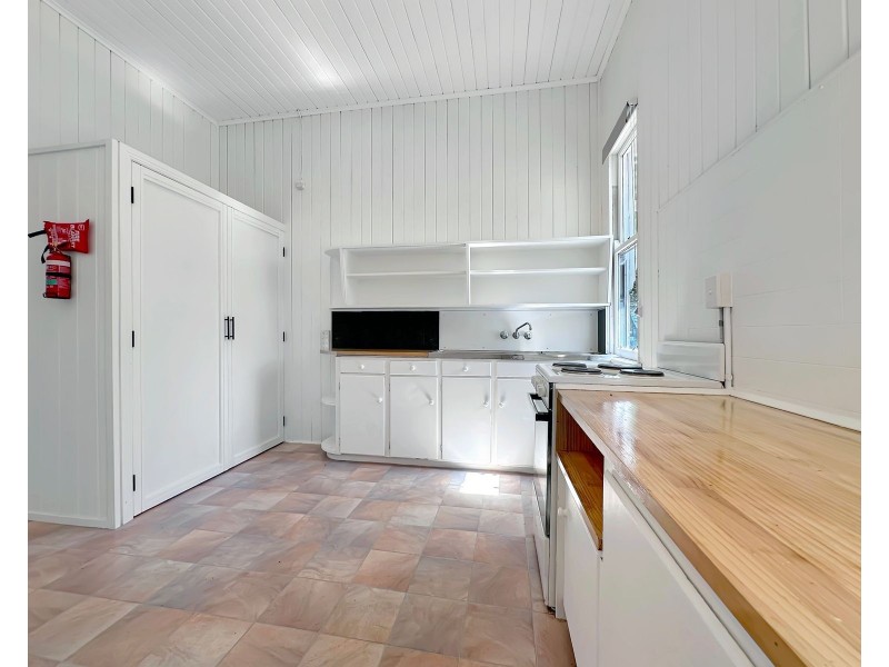 277 Shakespeare Street, Mackay QLD 4740