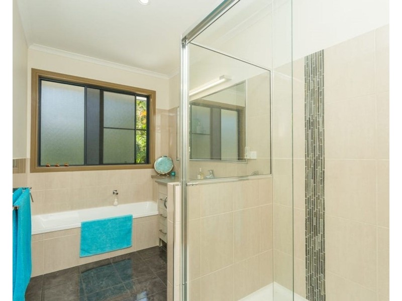 23 Gladstone Street, Eimeo QLD 4740