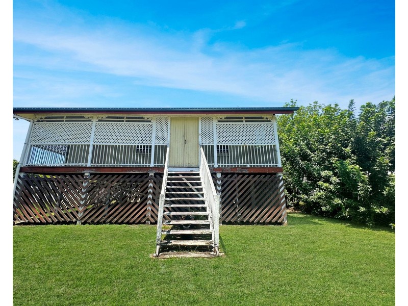 3  Byron Street, Mackay QLD 4740