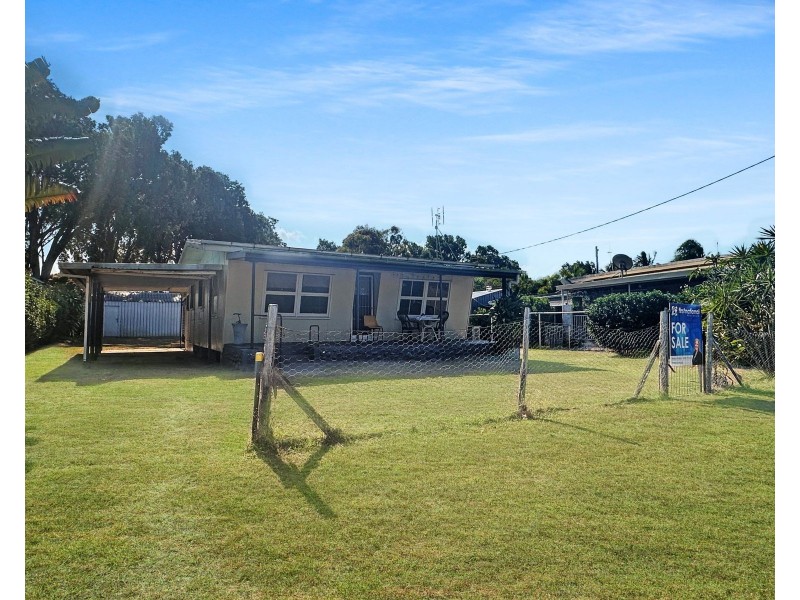 13 Melba Street, Armstrong Beach QLD 4737