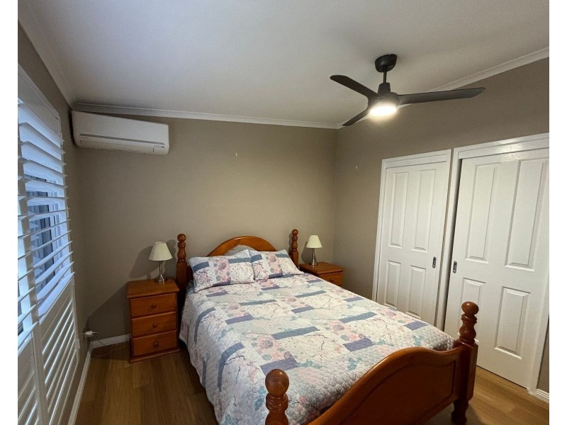 25 Cahill Crescent, Rural View QLD 4740