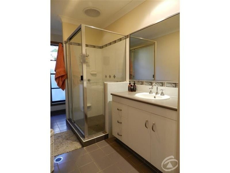 11 Rasmussen Court, Armstrong Beach QLD 4737