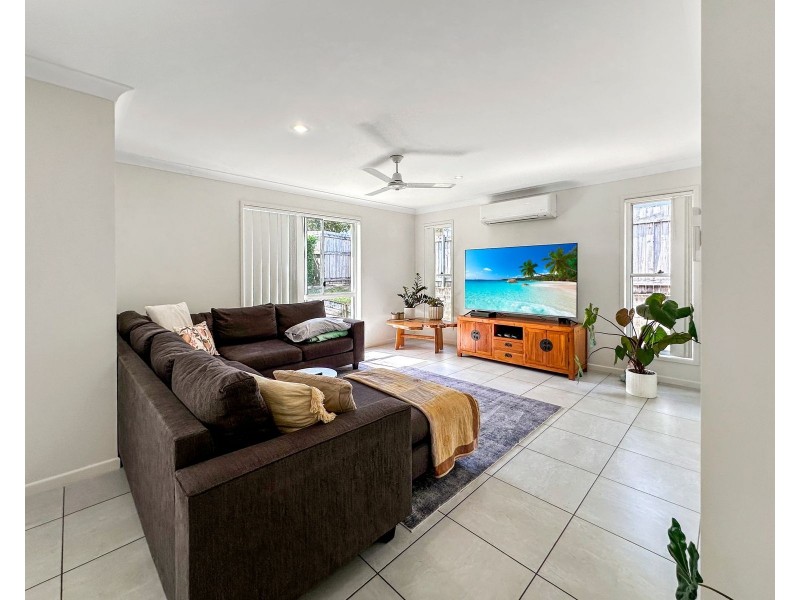 2/37 Hangan Street, Bucasia QLD 4750