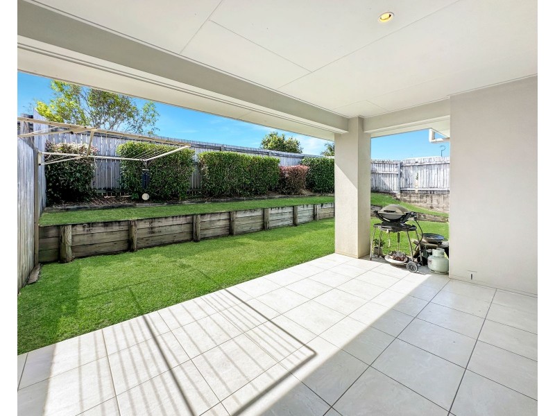 2/37 Hangan Street, Bucasia QLD 4750