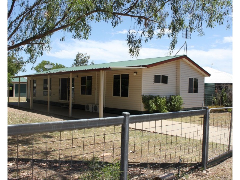 30 Denison Street, Nebo QLD 4742