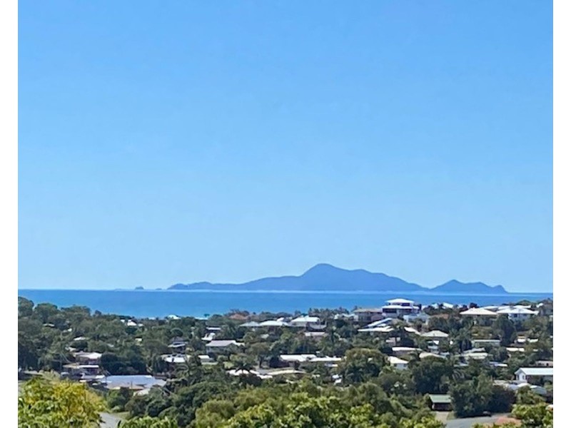 20 Florence Street, Eimeo QLD 4740