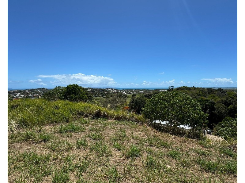 31  Florence Street, Eimeo QLD 4740