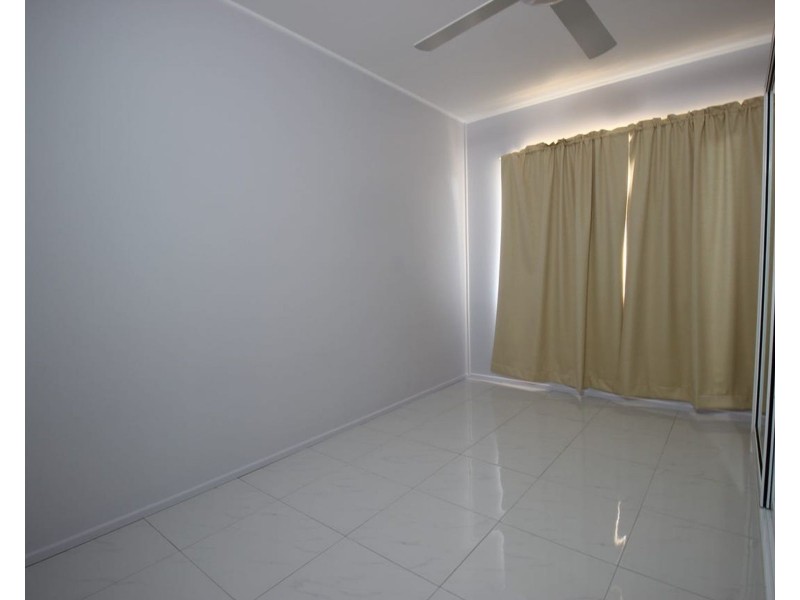 24 Finch Street, Slade Point QLD 4740