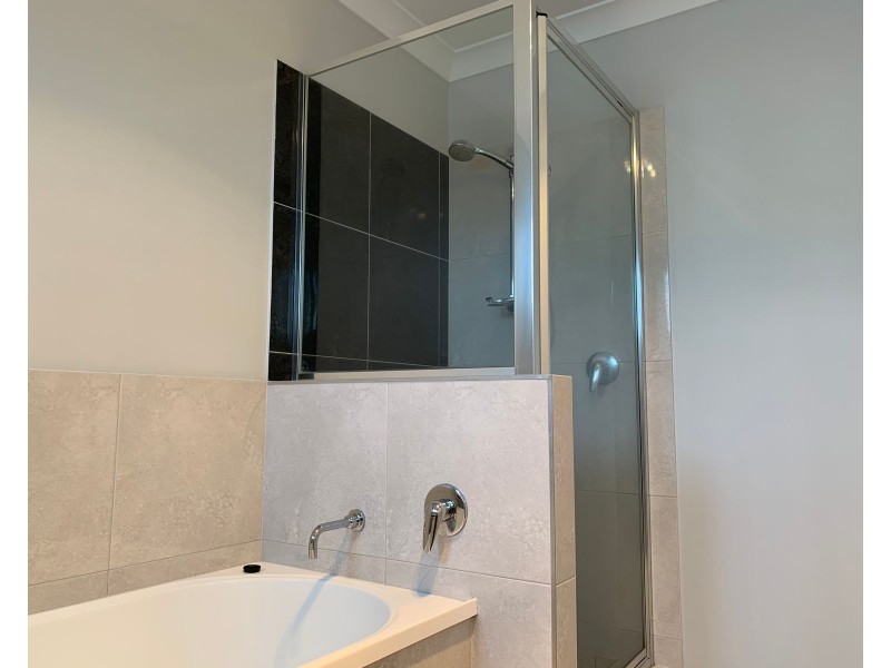 4/46 Maranark Avenue, Mount Pleasant QLD 4740