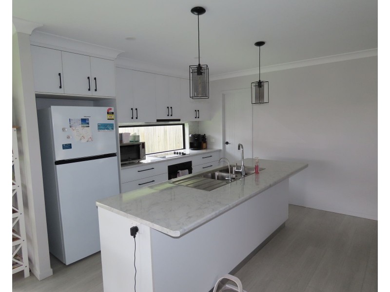 3 Teddy Street, Beaconsfield QLD 4740